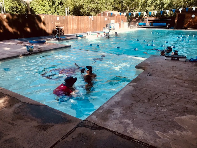 kids swim lessons