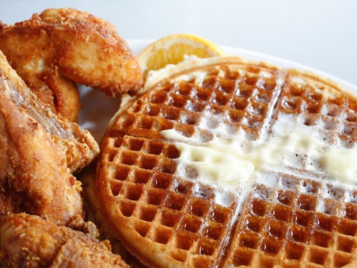 chicken-and-waffles